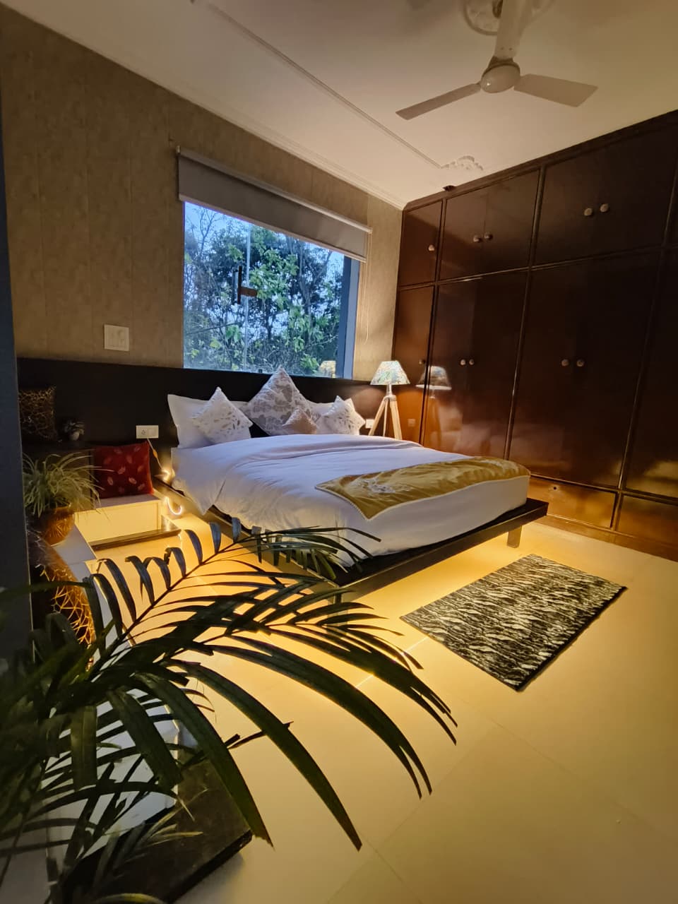 Midwood Bridge hotel stay in Dehradun