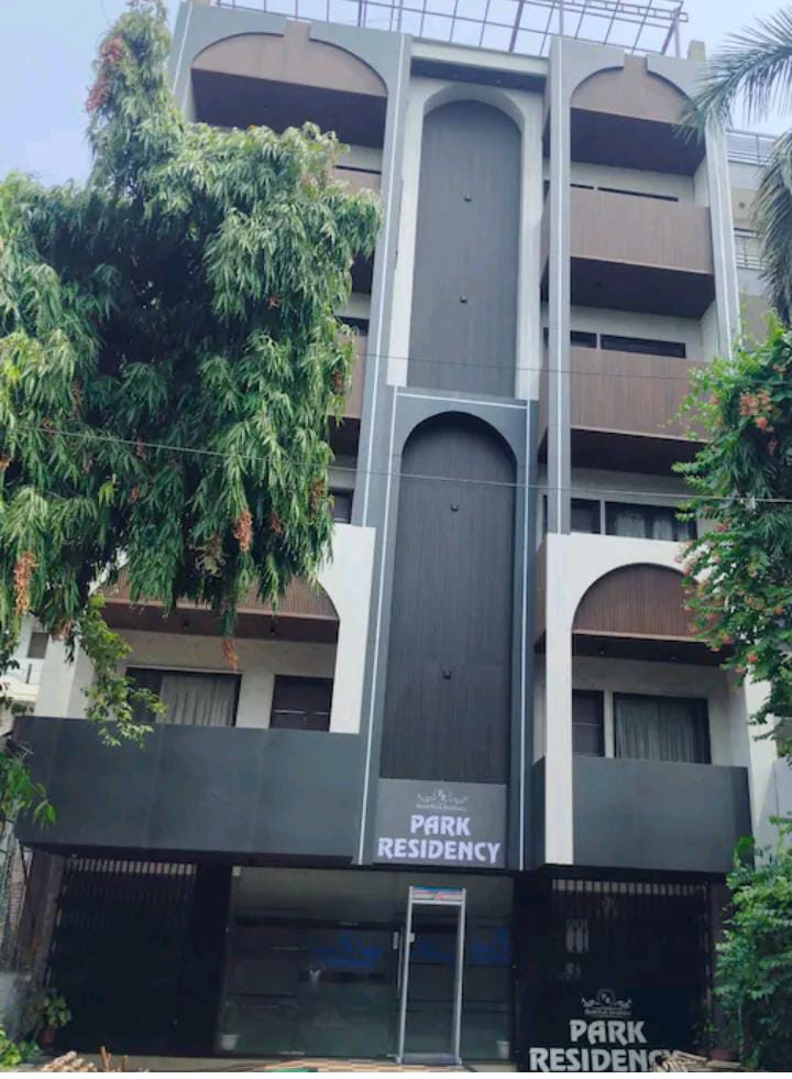 Park Residency hotel in Pitampura Delhi